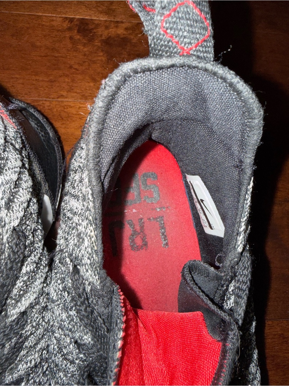 LeBron 16 “Oreo” - Picture 2 of 8